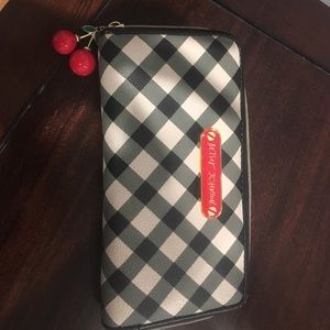 Betsy Johnson wallet